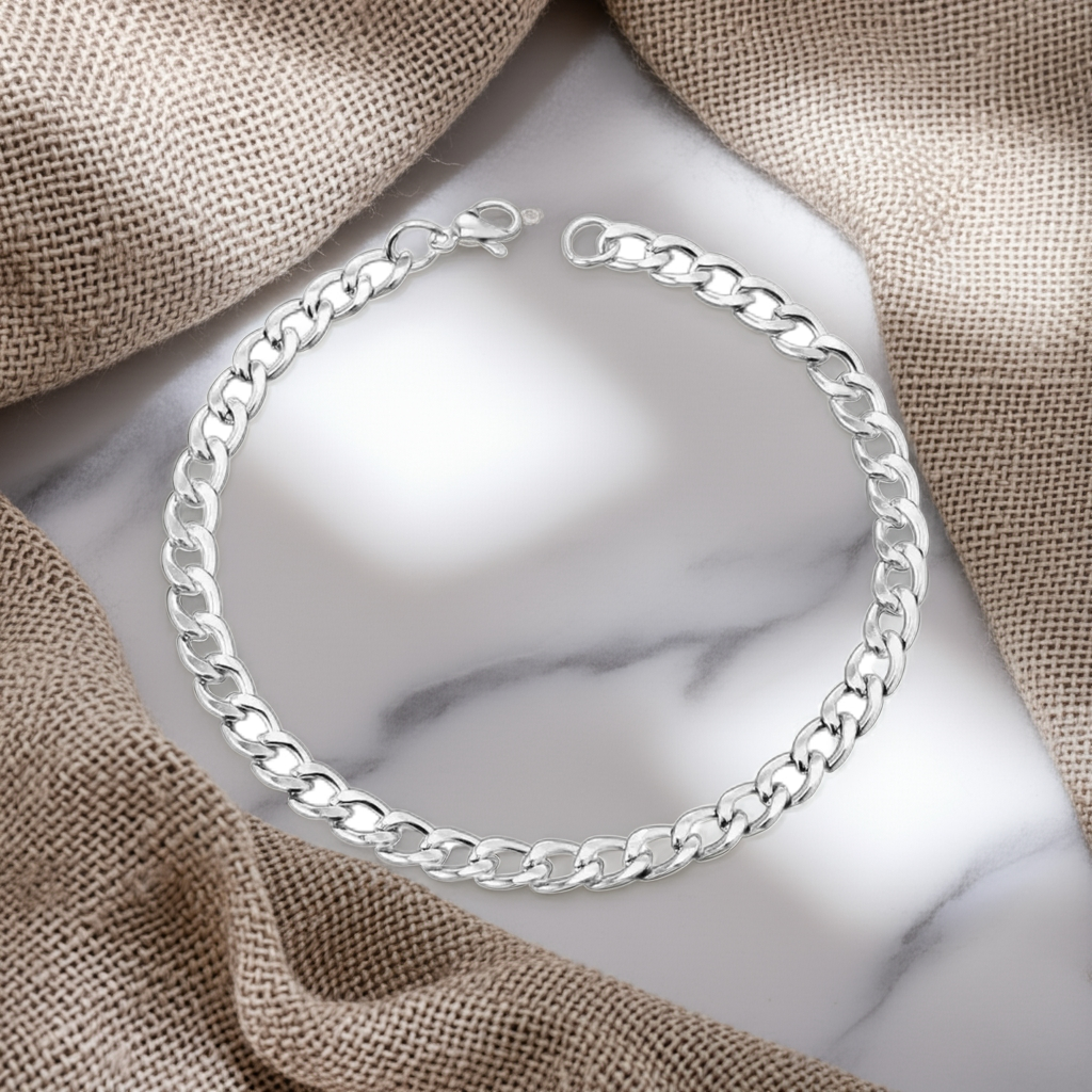 The Classic Link Bracelet in Silver – ArmourFemme The Classic Link Bracelet in Silver – ArmourFemme