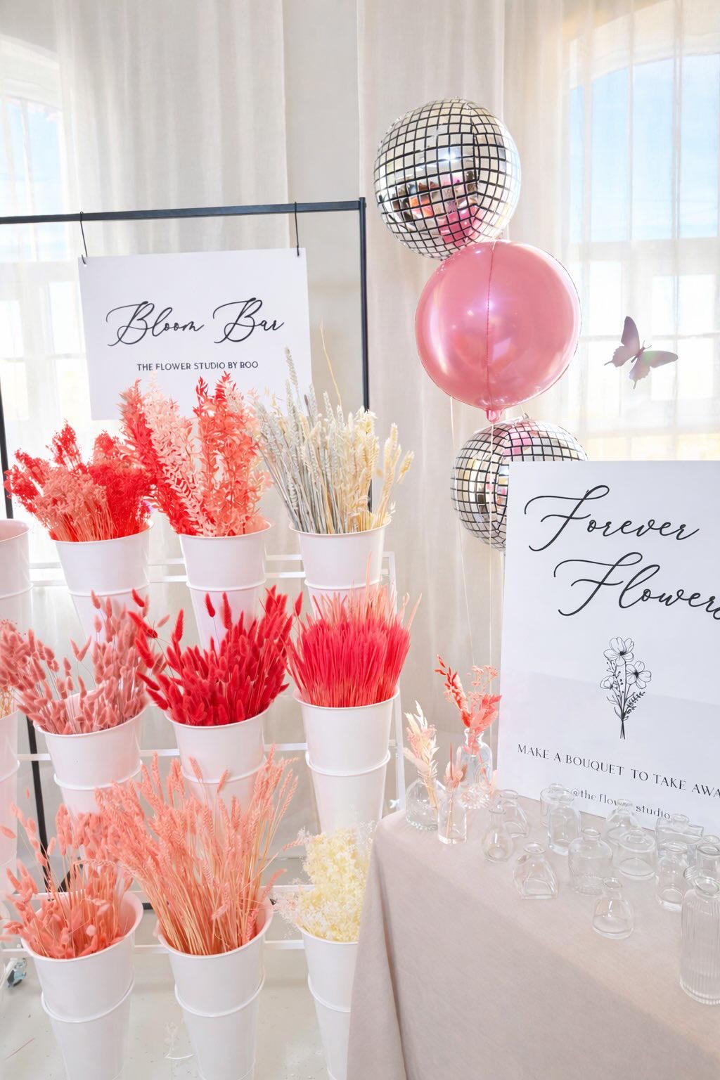 Bloom & Charm Lounge