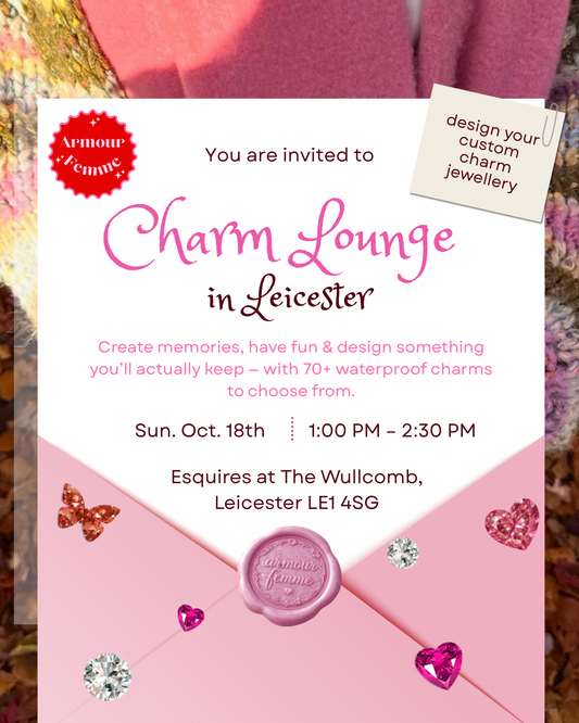 October Esquires at Wullcomb Charm Lounge - Leicester